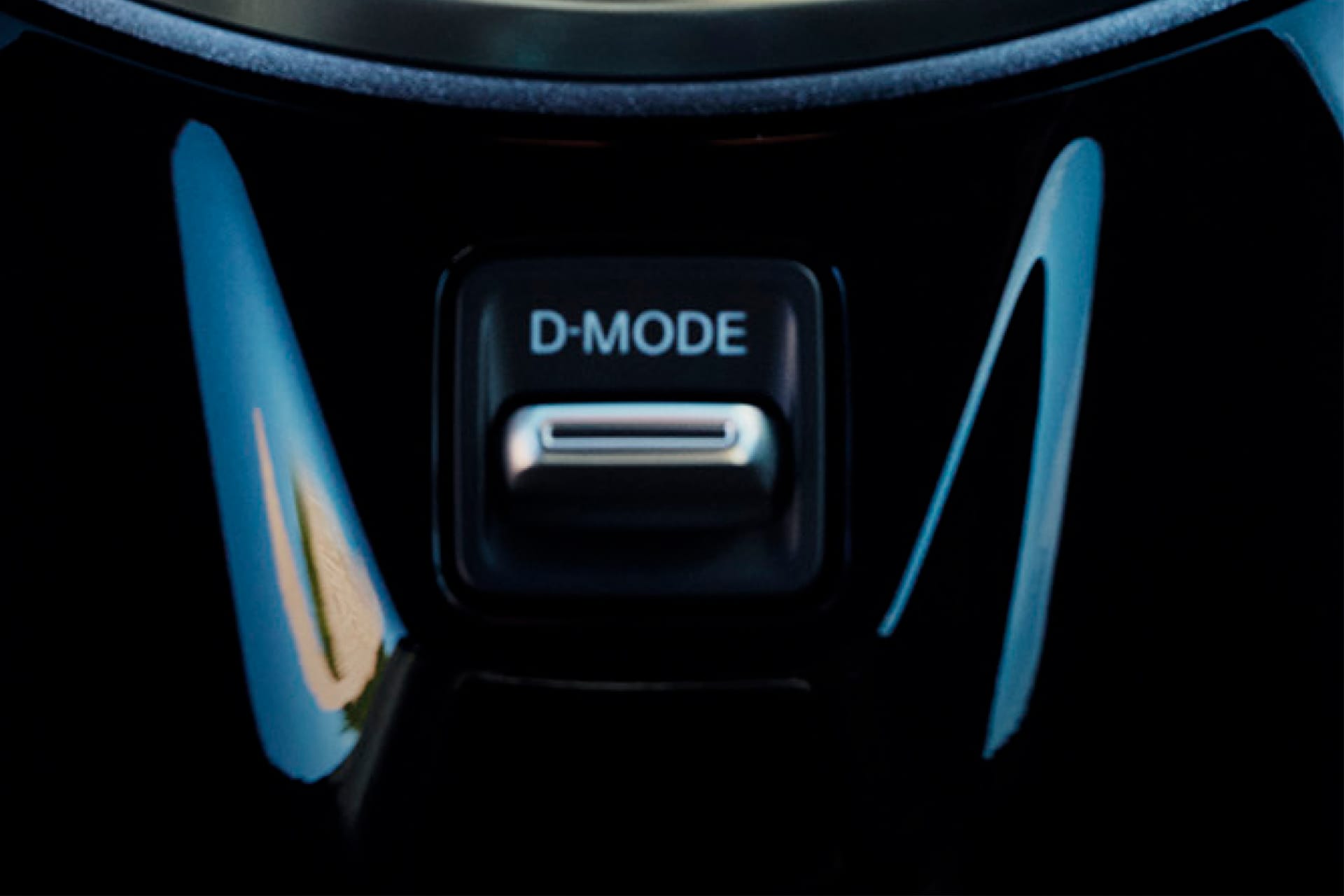 Nissan Juke powertrain video